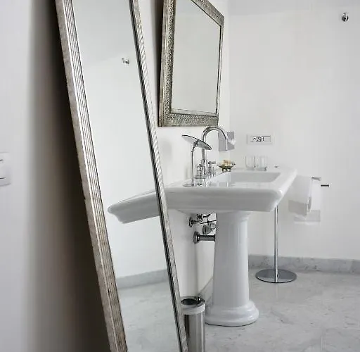 Bed & Breakfast Relais Antea 5*
